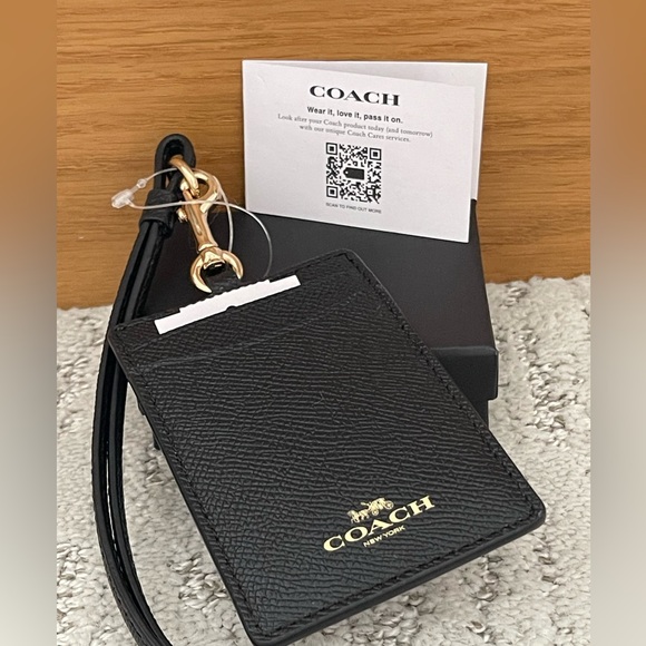 Coach Black Textured Leather ID Card Holder Lanyard NWT - Picture 1 of 4